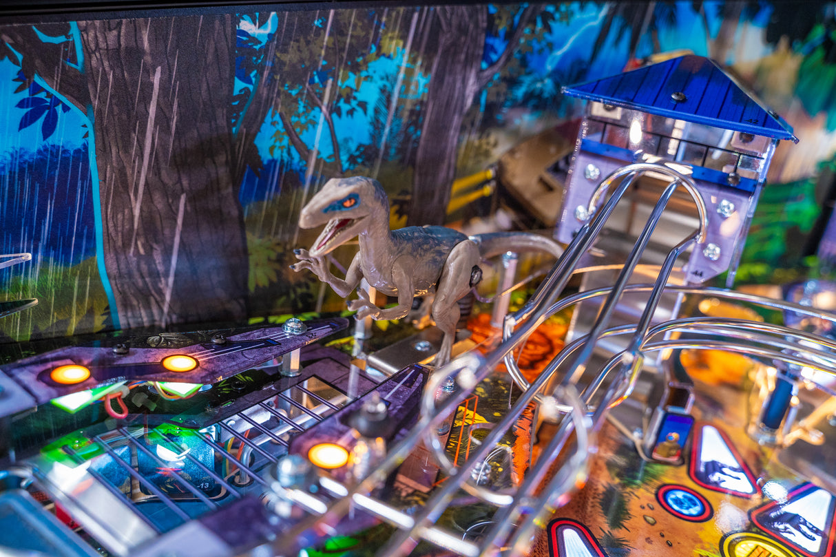 Jurassic Park LE Pinball 30th Limited Edition by Stern