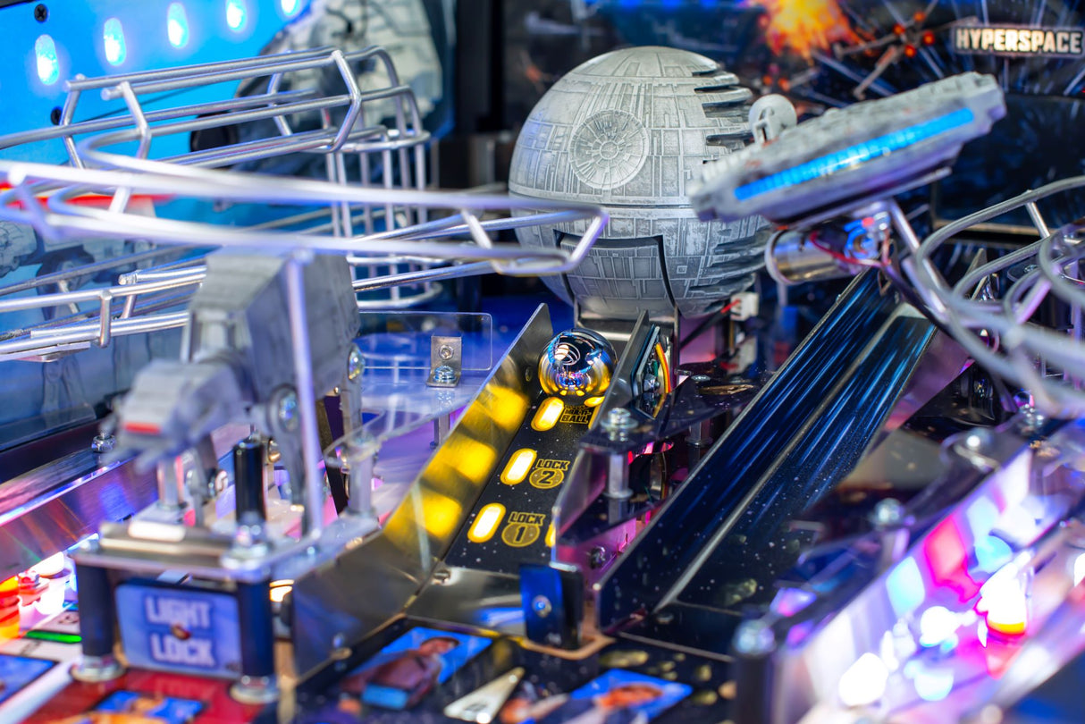 Star Wars Fall of the Empire LE Limited Edition Pinball Machine By Stern