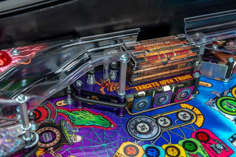 Elvira's House of Horrors Premium Pinball Machine Detail 3