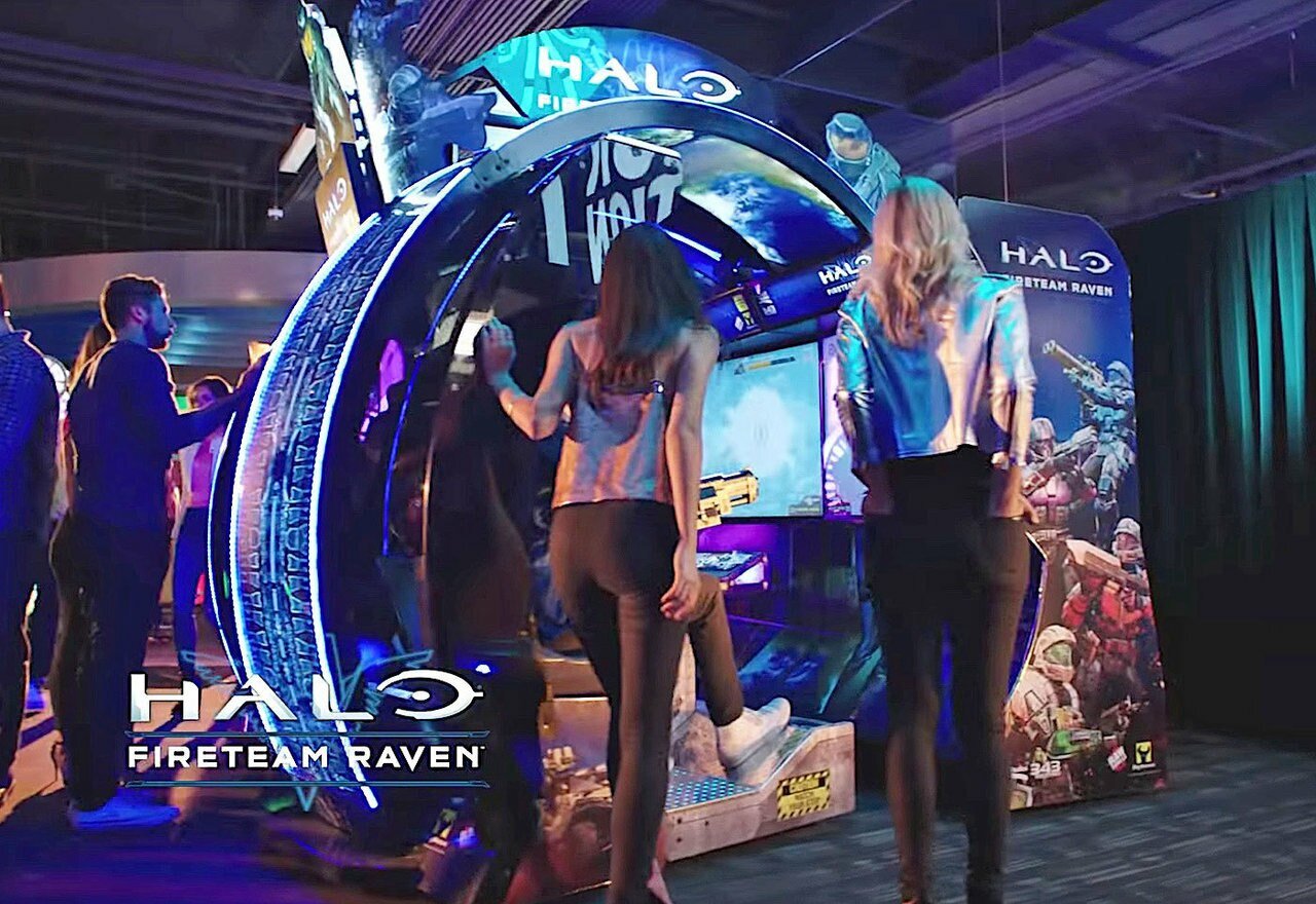 Buy Halo Deluxe Arcade Online at $18999