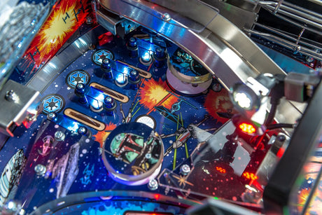 Star Wars Comic Art Premium Pinball Machine detail 9