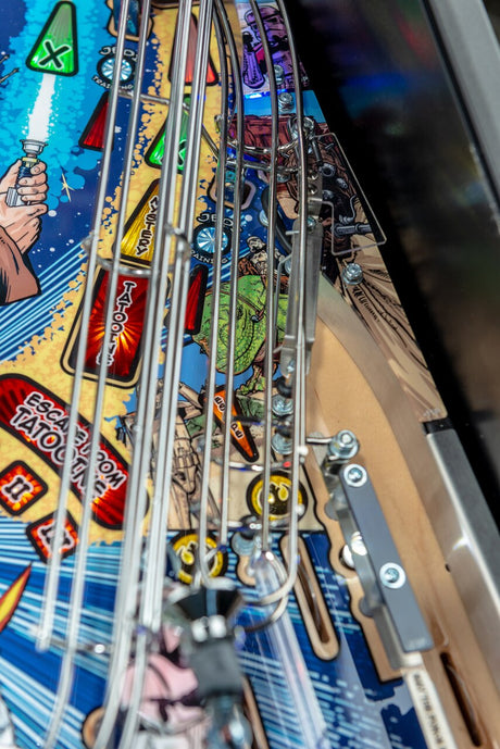 Star Wars Comic Art Premium Pinball Machine detail 2